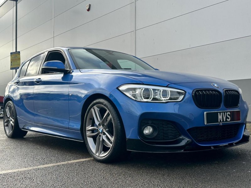 BMW 1 SERIES