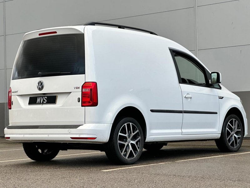 VOLKSWAGEN CADDY