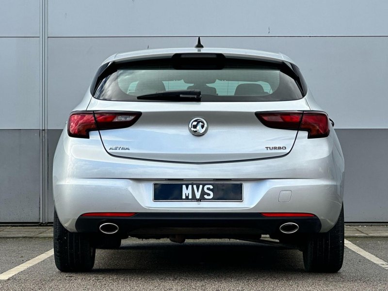 VAUXHALL ASTRA