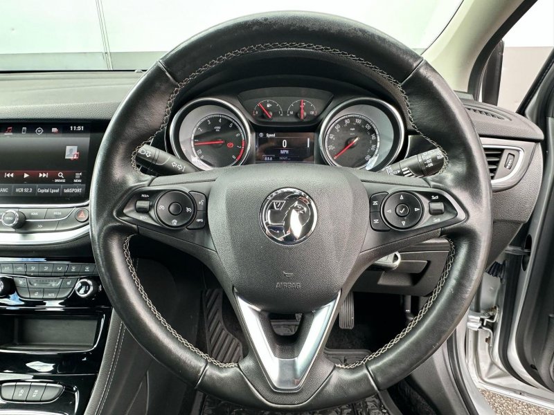 VAUXHALL ASTRA
