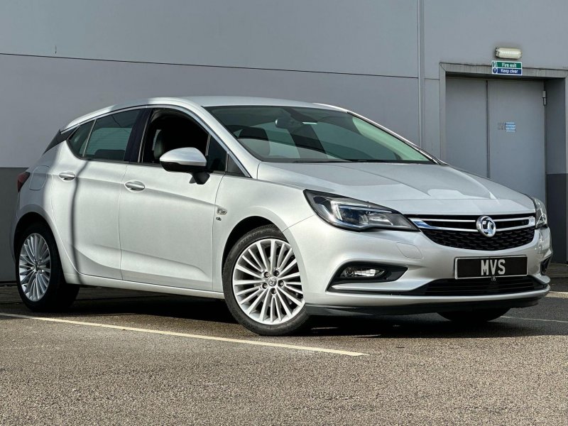 VAUXHALL ASTRA