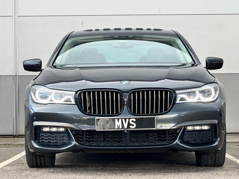 BMW 7 SERIES