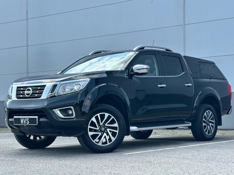 NISSAN NAVARA