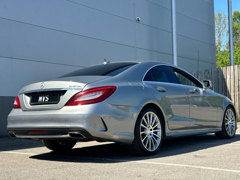 MERCEDES-BENZ CLS